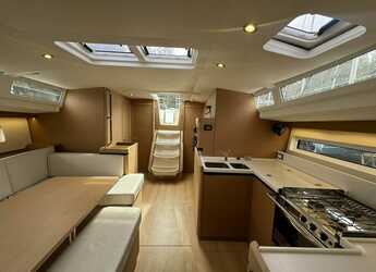 Rent a sailboat in Kavala - Marina Perigialiou - Sun Odyssey 490