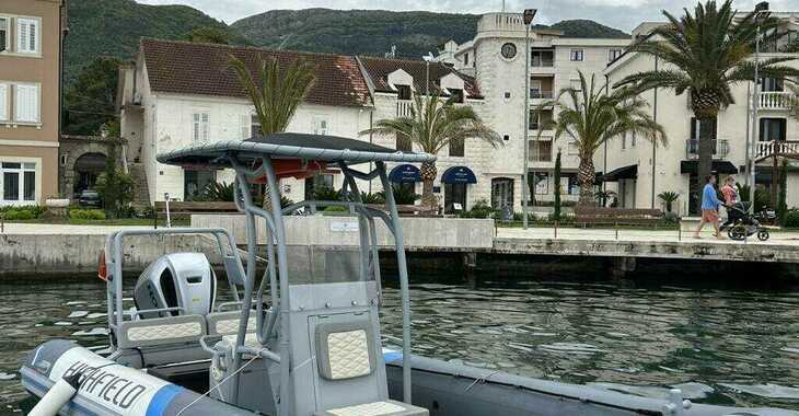 Alquilar lancha en Porto Montenegro - Highfield Patrol 660