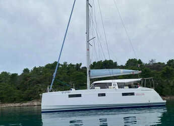 Rent a catamaran in Marina Kremik - Nautitech 40 Open
