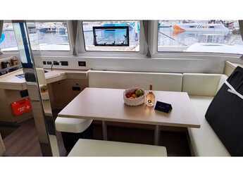 Louer catamaran à Lavrion Marina - Lagoon 46 