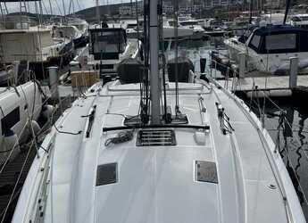 Alquilar velero en Lavrion Marina - First 44