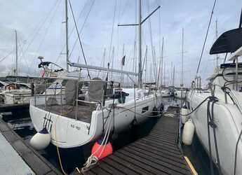 Alquilar velero en Lavrion Marina - First 44