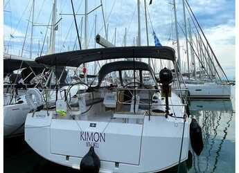 Rent a sailboat in Alimos Marina - Bavaria C42