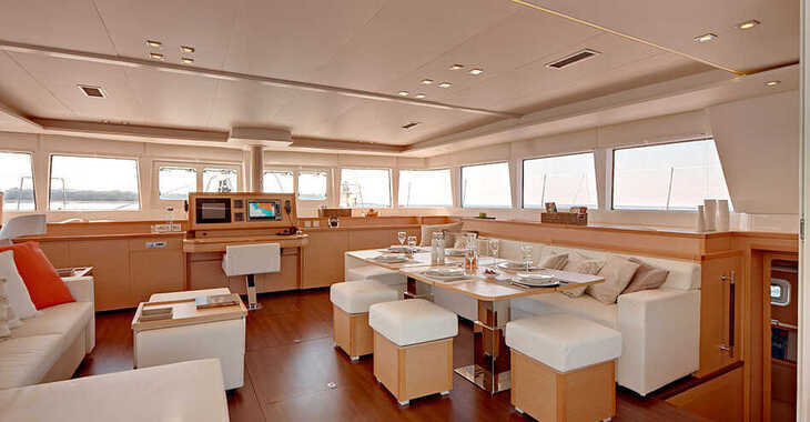 Noleggiare catamaran in Port of Mahe - Lagoon 620 - 6 + 2 cab.