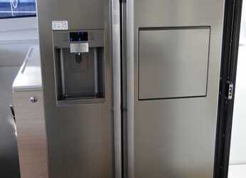 Louer catamaran à Marina Costa Baja - Bali 4.5 - 4 + 2 cab.