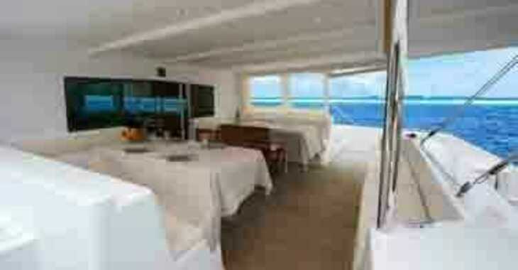 Rent a catamaran in Port of Mahe - Dream 60