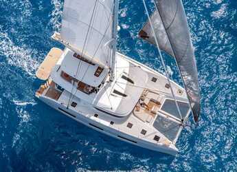 Rent a catamaran in Nelson Dockyard - Lagoon 55 (5 cab)