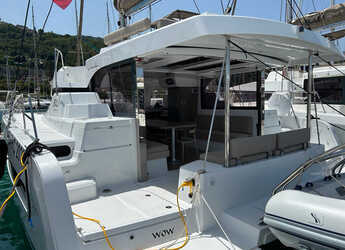 Rent a catamaran in Porto Capo d'Orlando Marina - Bali Catspace