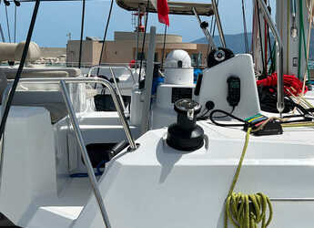 Rent a catamaran in Porto Capo d'Orlando Marina - Bali Catspace