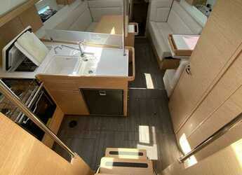 Rent a sailboat in Porto Capo d'Orlando Marina - Elan 40 Impression