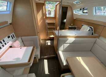 Rent a sailboat in Porto Capo d'Orlando Marina - Elan 40 Impression