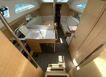 Rent a sailboat in Porto Capo d'Orlando Marina - Elan 40 Impression