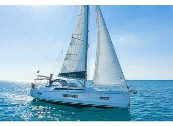 Rent a sailboat in Lefkas Marina - Oceanis 40.1 