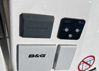 Alquilar velero en Punat - Bavaria C38