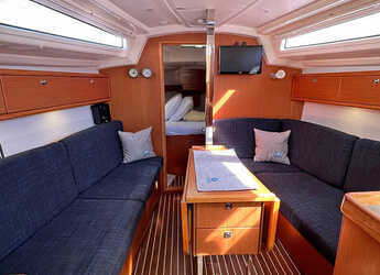 Louer voilier à Punat - Bavaria Cruiser 33