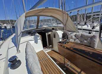 Louer voilier à Punat - Bavaria Cruiser 33
