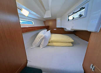 Louer voilier à Punat - Bavaria Cruiser 33