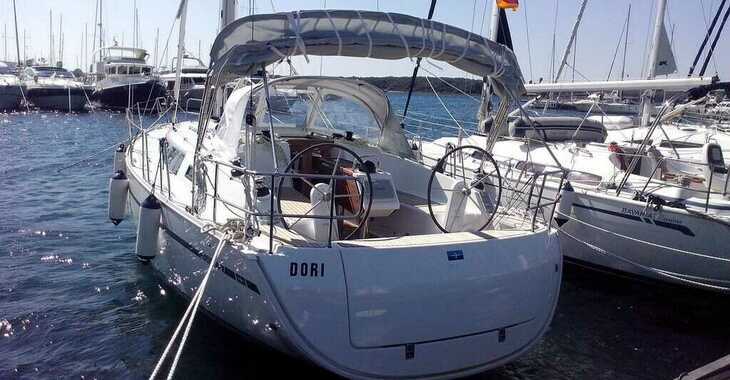 Rent a sailboat in Punat - Bavaria Cruiser 37 - 3 cab.