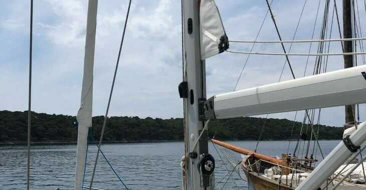 Chartern Sie segelboot in Marina Lošinj - Elan Impression 40