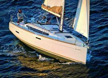 Rent a sailboat in Marina Lošinj - Sun Odyssey 389