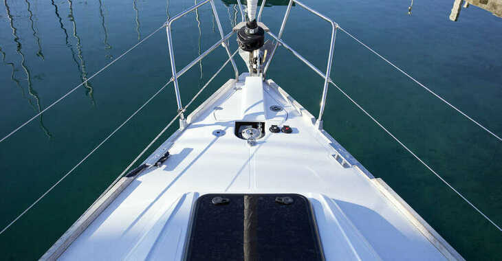 Rent a sailboat in Marina Kremik - Elan Impression 40
