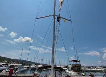 Alquilar velero en Punat - Bavaria C42