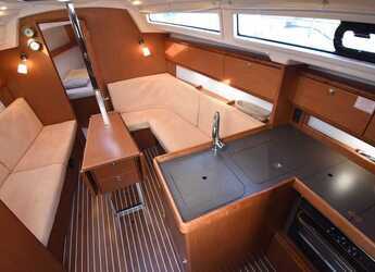 Louer voilier à Punat - Bavaria Cruiser 34