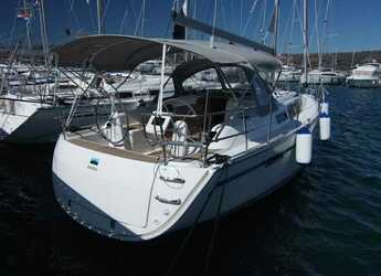 Rent a sailboat in Punat Marina - Bavaria Cruiser 34