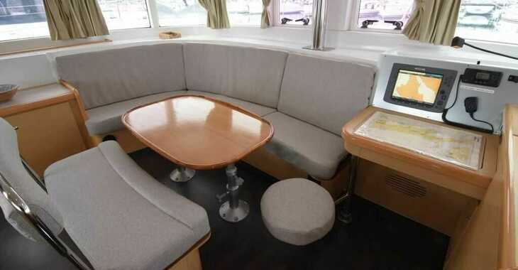 Rent a catamaran in Punat - Lagoon 440 - 4 + 2 cab.