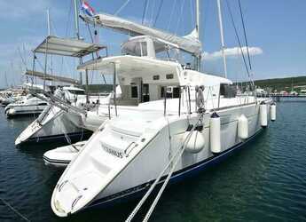 Rent a catamaran in Punat Marina - Lagoon 440 - 4 + 2 cab.