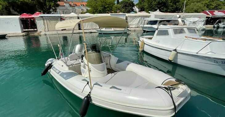 Louer bateau à moteur à Trogir (ACI marina) - Jokerboat Wide 520