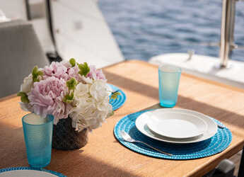 Alquilar catamarán en Porto Kheli - Lagoon 42