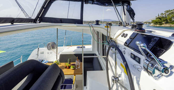 Louer catamaran à Porto Kheli - Lagoon 40 