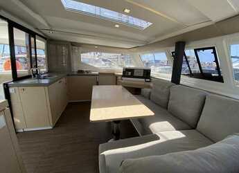 Rent a catamaran in Marina San Miguel - Lucia 40