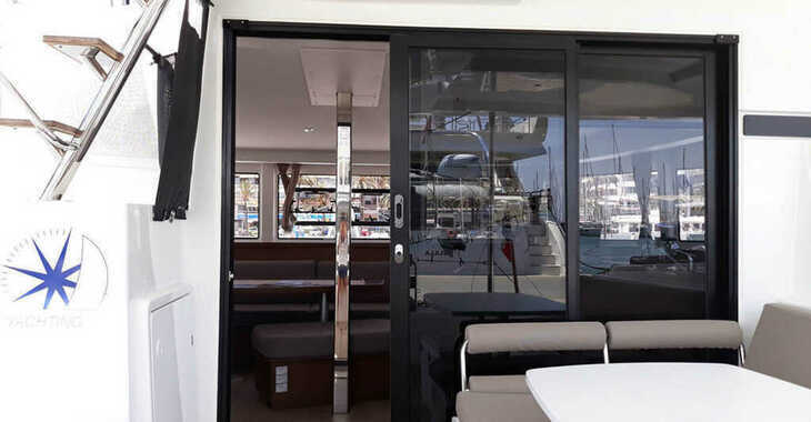 Chartern Sie katamaran in Naviera Balear - Lagoon 42 - 4 + 2 cab.