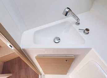 Chartern Sie katamaran in Marina Sukosan (D-Marin Dalmacija) - Lagoon 42