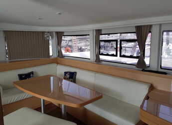 Rent a catamaran in Rhodes Marina - Lagoon 42 - 4 + 2 cab.