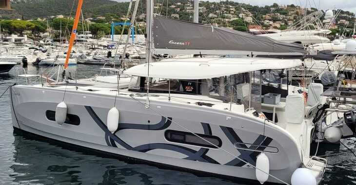 Rent a catamaran in Naviera Balear - Excess 11
