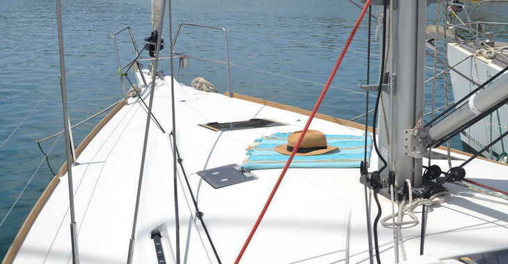 Rent a sailboat in Sant antoni de portmany - Jeanneau Sun Odyssey 449