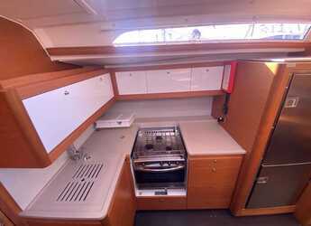 Rent a sailboat in D-Marin Marina Lefkas - Dufour 470 - 5 + 1 cab.