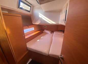 Rent a sailboat in D-Marin Marina Lefkas - Dufour 470 - 5 + 1 cab.