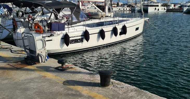 Louer voilier à Paros Marina - Bavaria  C42