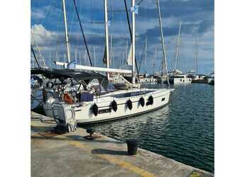 Rent a sailboat in Paros Marina - Bavaria  C42