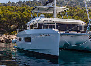 Alquilar catamarán en Marina Mandalina - Lagoon 55