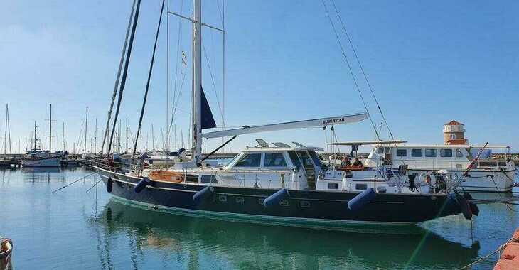 Louer voilier à Porto Stintino - S/Y Blue Titan