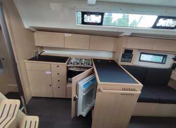 Louer voilier à Zadar Marina - Bavaria C38 (2 heads)