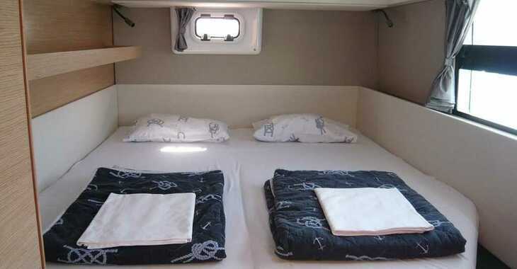 Rent a catamaran in Contra Muelle Mollet - Nautitech 40 open NEW - 4 + 2 cab.