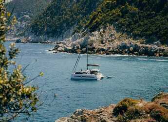 Rent a catamaran in Volos - Bali 4.1 - 4 + 1 cab.