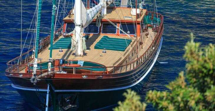 Rent a schooner in Marina Split (ACI Marina) - Carpe Diem