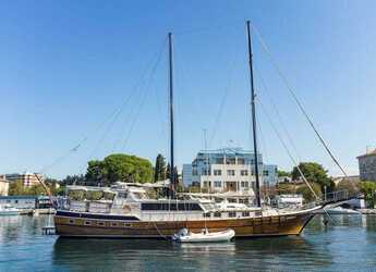 Rent a schooner in Marina Split (ACI Marina) - Gardelin